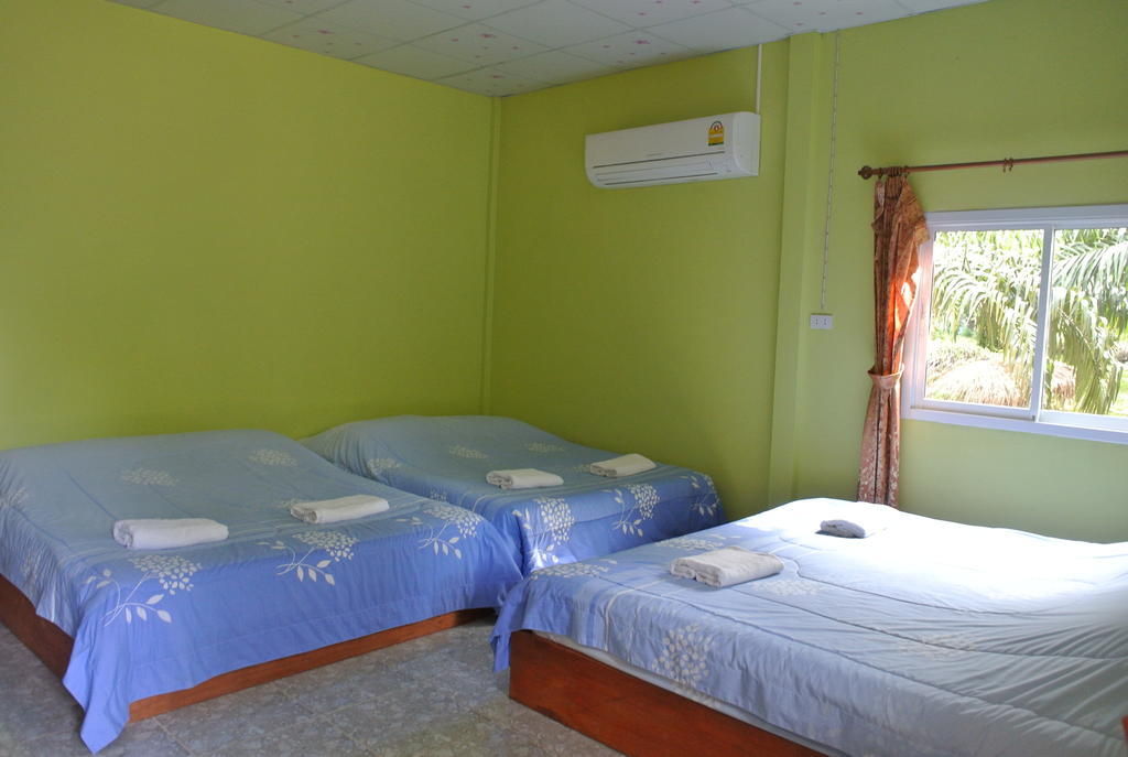 Bantatuk Resort & Restaurant Ban Tha Khun 객실 사진