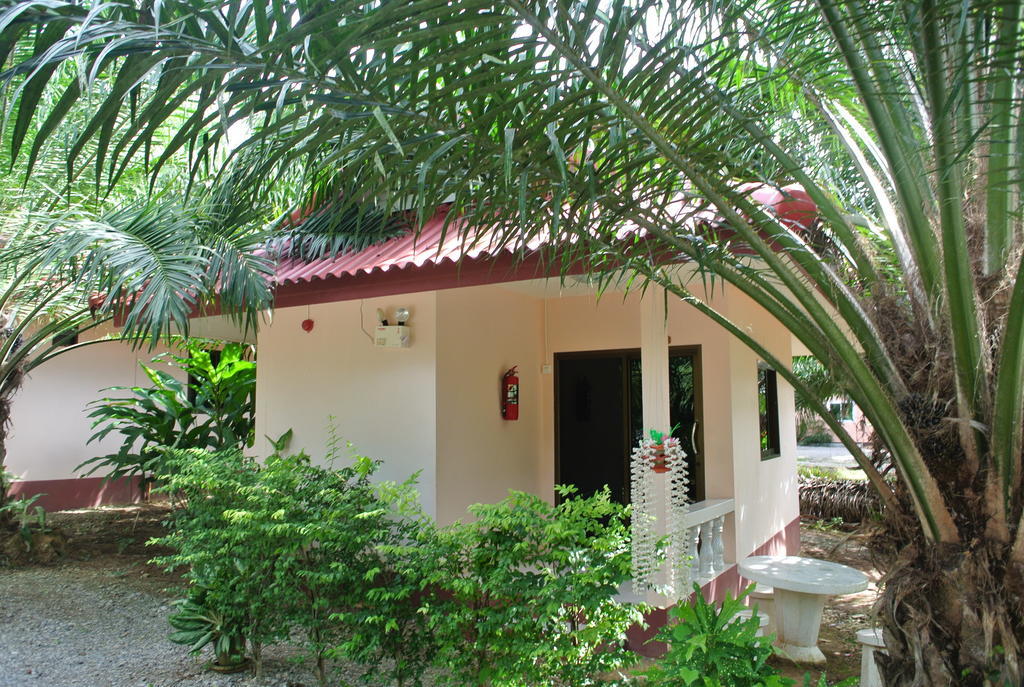 Bantatuk Resort & Restaurant Ban Tha Khun 외부 사진