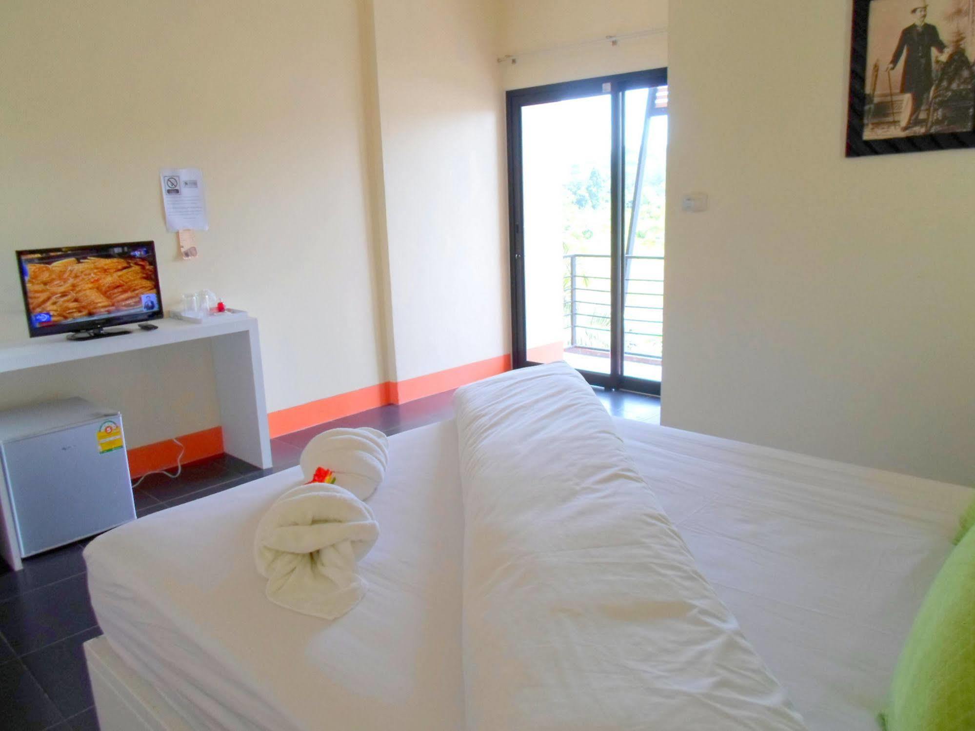 Bantatuk Resort & Restaurant Ban Tha Khun 외부 사진
