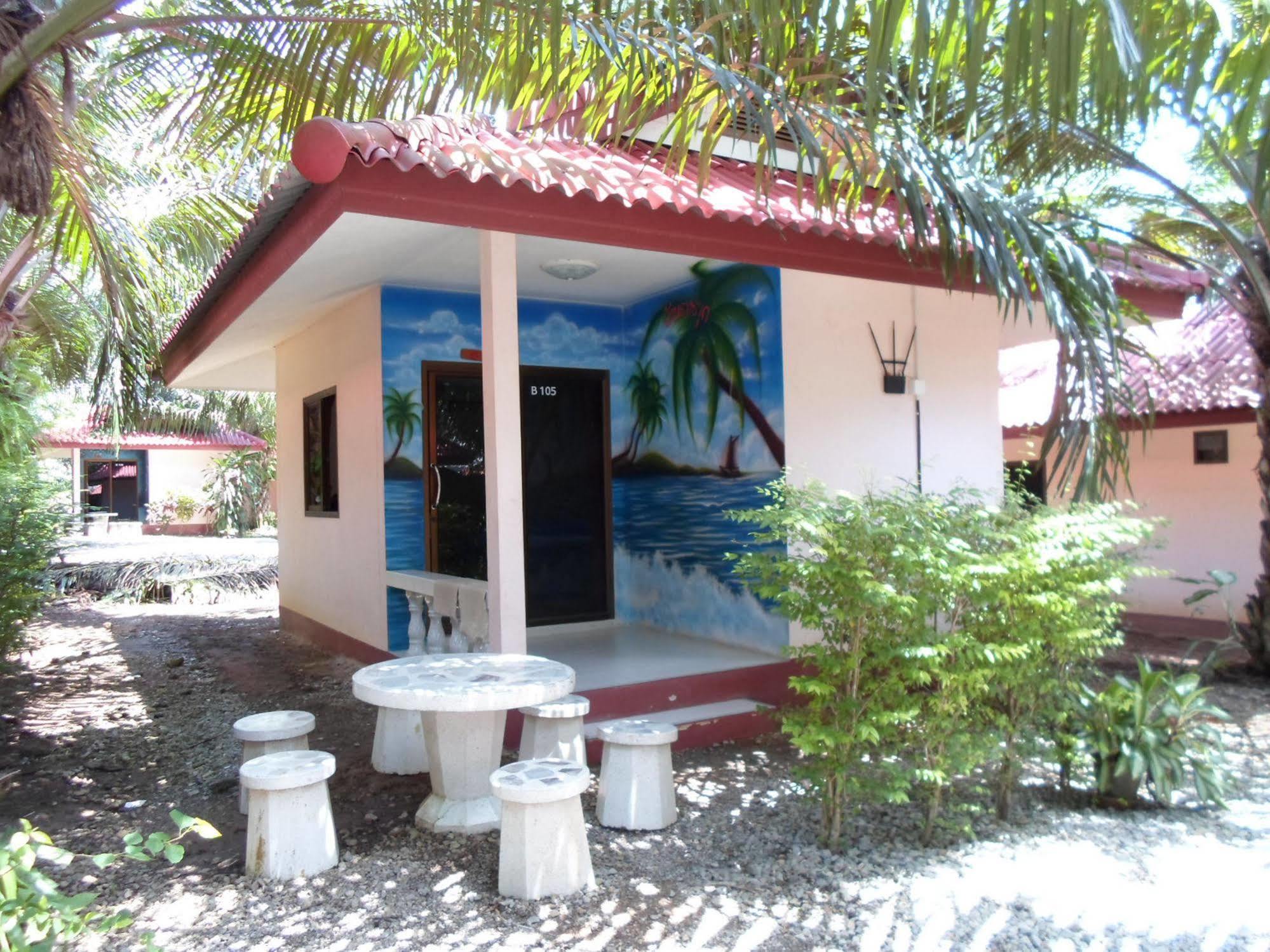 Bantatuk Resort & Restaurant Ban Tha Khun 외부 사진